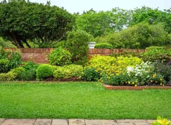 landscaping services Easthampton